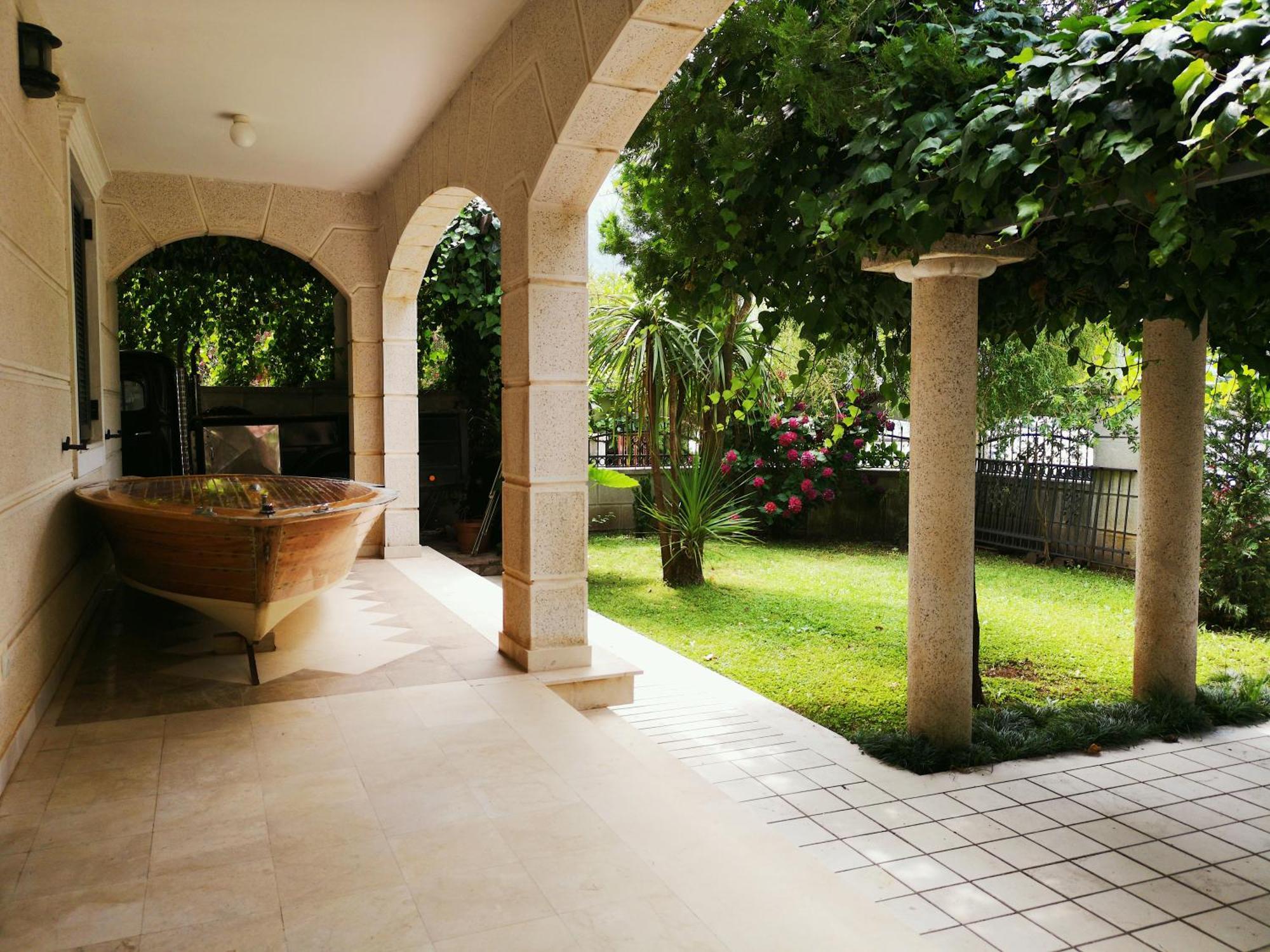 Villa Teuta Risan Exterior photo